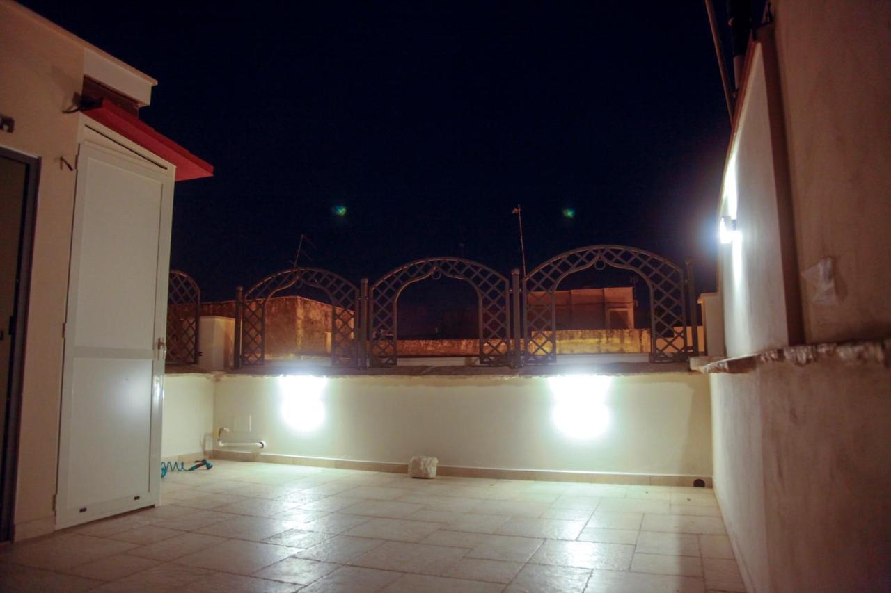 3 Archi B&B Trani Exterior photo